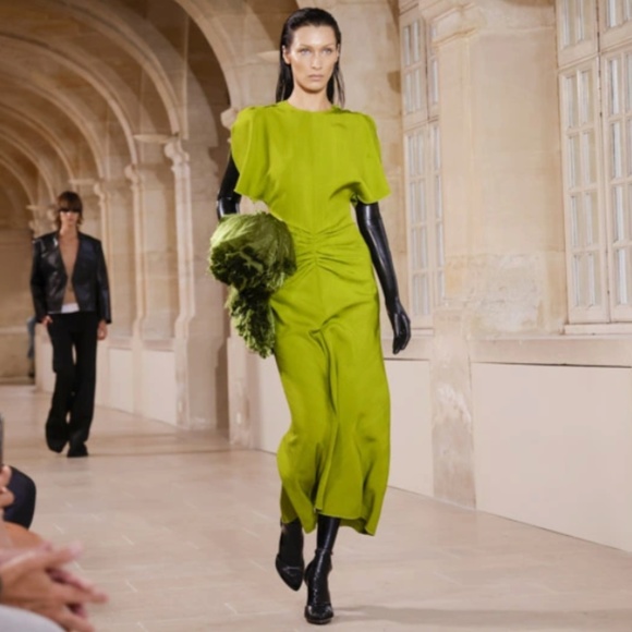 VICTORIA BECKHAM Gathered Melange Midi Dress - Picture 2 of 6